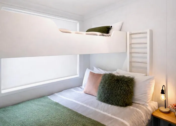Boutique Tiny With Private Hot Tub *