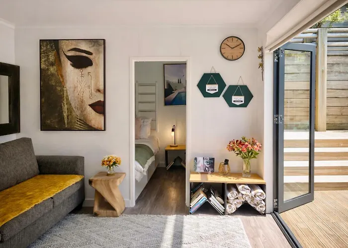 Boutique Tiny With Private Hot Tub